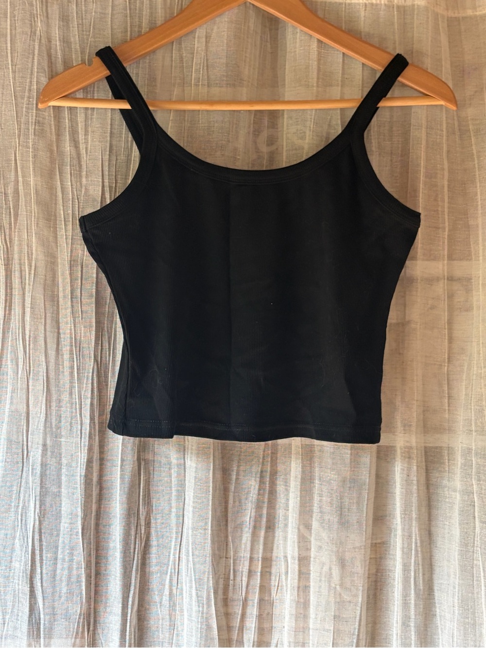 Source Unknown Black Ribbed Tank Cami M